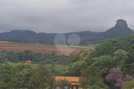 Fazenda à venda com 11 quartos no Centro, Analândia, SP