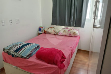 Apartamento à venda em Itaquera, com 54m², 2 quartos