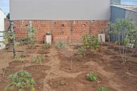 Terreno a venda no Jardim Munique