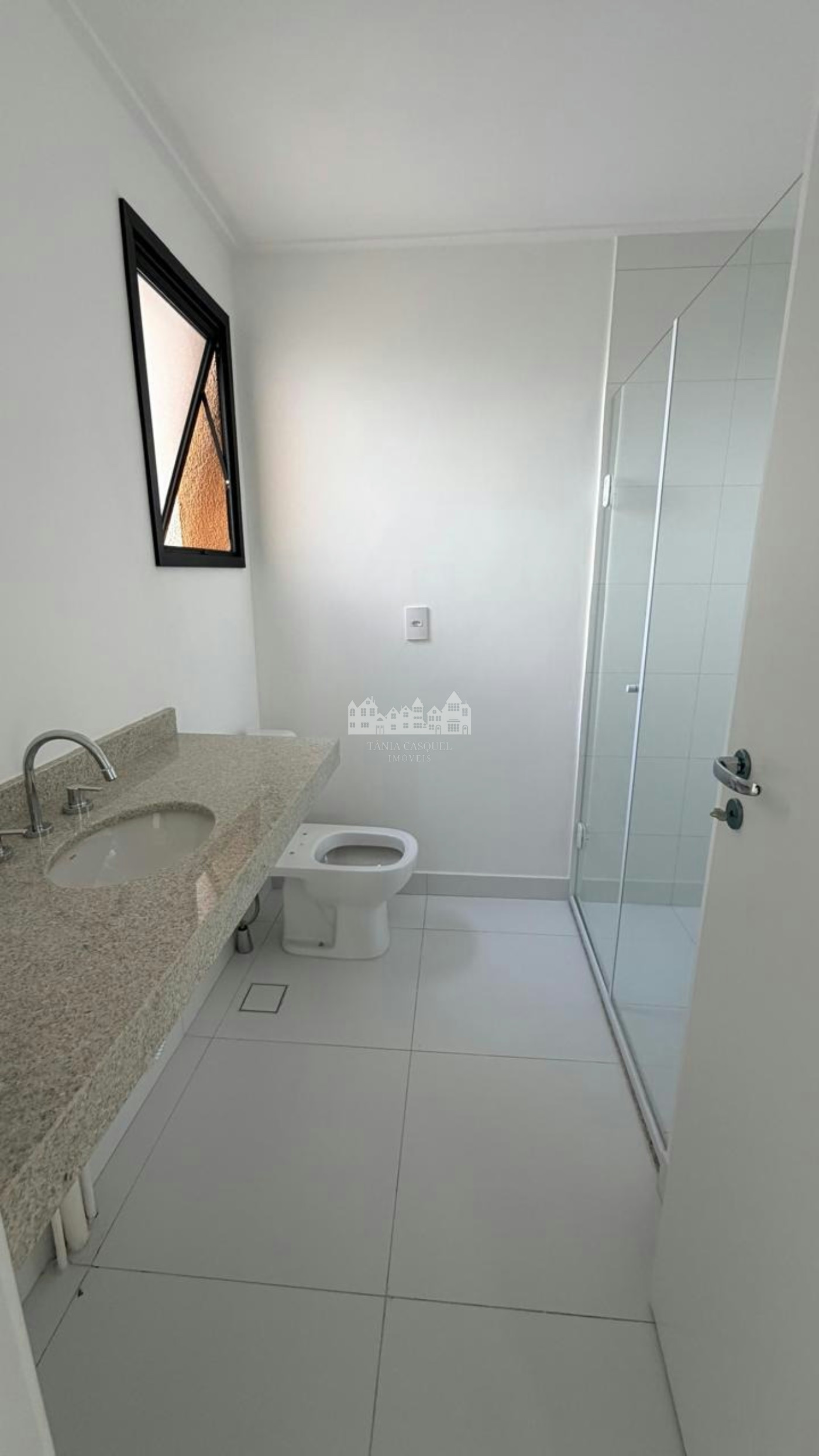 Apartamento à venda com 2 suítes em Alvinópolis, Atibaia, SP