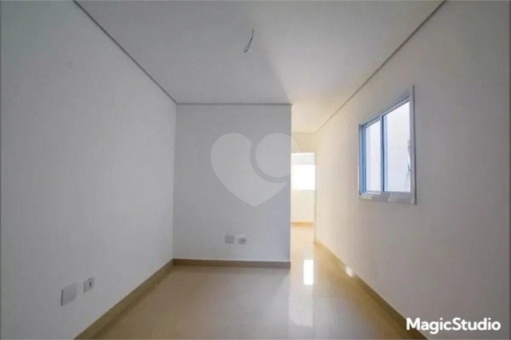 Apartamento com 2 dormitórios , sendo 1 suíte , 1 vaga , á venda na Vila Humaitá em Santo André.