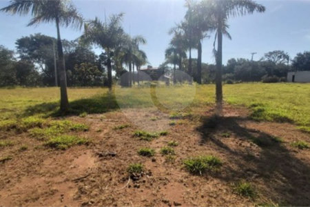 Sitio no Jardim Embaré