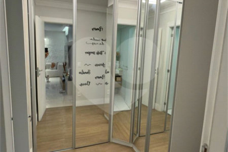 ? Apartamento à venda no Condomínio Girassol – Rua Catumbi