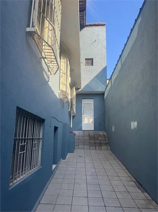 Sobrado à venda com 5 quartos em Bela Vista, Osasco, SP