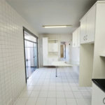 4 dormitórios, 1 suíte, 3 banheiros, 2 vagas, Área Total: 130,00 m², Construído: 174,00 m²