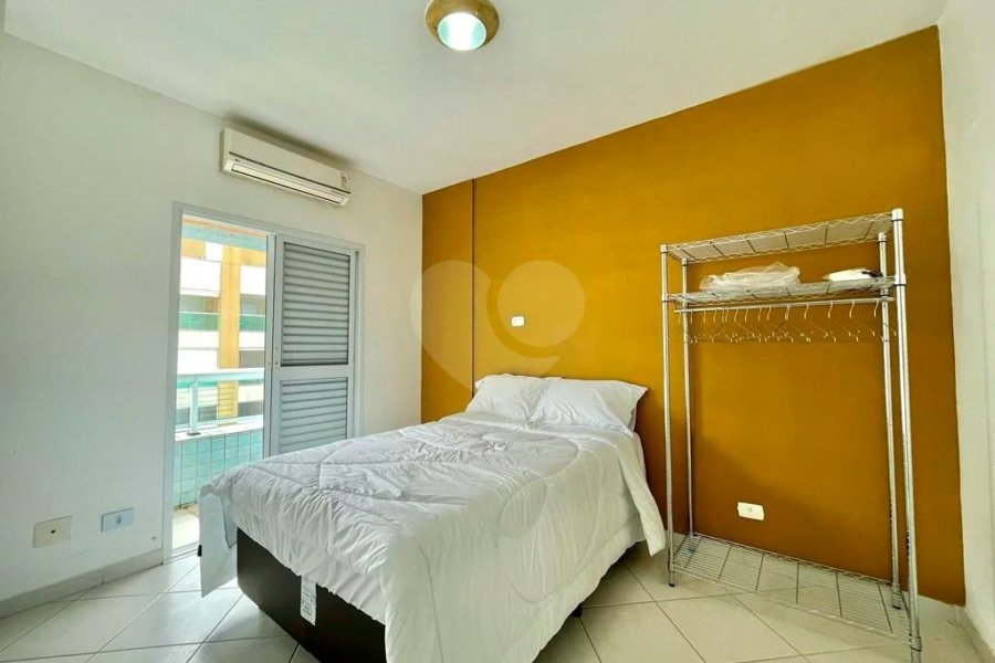 Apartamento à venda com 3 quartos, sendo 1 suíte, em Riviera de São Lourenço, Bertioga, SP