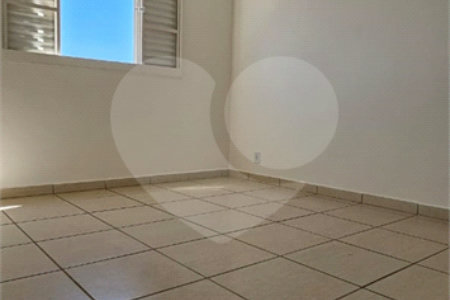 Apartamento a venda no Residencial Aline