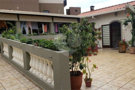 Sobrado no Jardim Paraíso