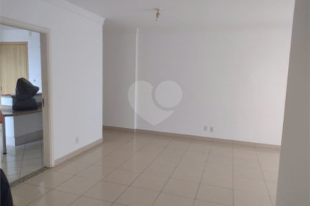 Apartamento à venda no Residencial Felicitá - São Carlos/SP