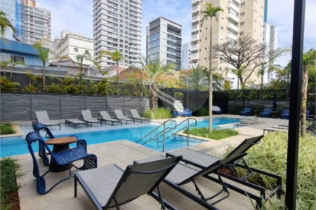 Apto Gardem à venda com 162m², 3 quartos e 2 vagas,a 600 metros do Metrô Santa Cruz. Aceita e estuda Permuta.