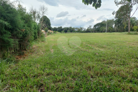 Loteamento Residencial no Condomínio Vila Pinhal do Broa