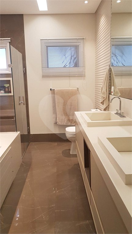 CASA A VENDA NO URBANOVA, CONDOMINIO JAGUARY, 4 DORMITORIOS, 4 SUITES, 5 VAGAS, PISCINA, SJC