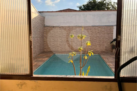 Casa Térrea à venda com 3 quartos, sendo 1 suíte,  em Socorro, São Paulo, SP