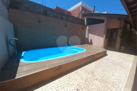 Linda casa com piscina localizada no melhor condomínio de Hortolândia - Green Park.