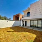 Casa à venda com 3 quartos, sendo 3 suítes, no condomínio Vila Giardino, Jundiaí - SP