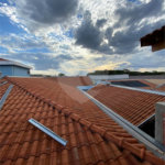 Casa Térrea com 2 dormitórios, sendo 1 suíte.