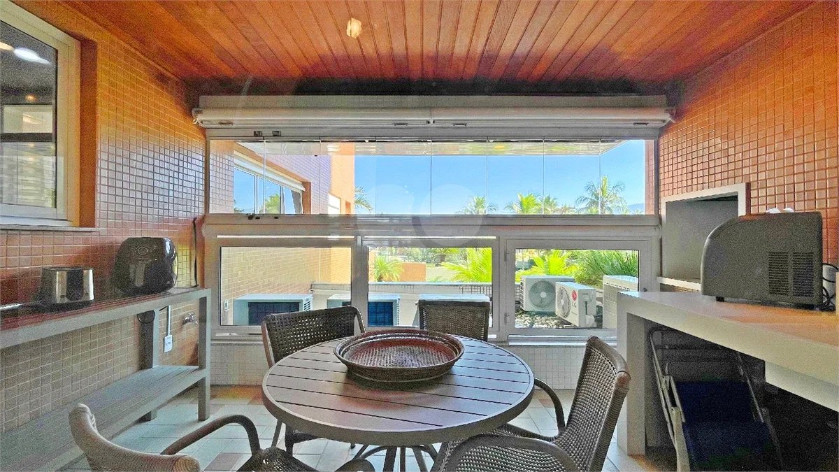 Apartamento à venda com 4 suítes em Riviera de São Lourenço, Bertioga, SP