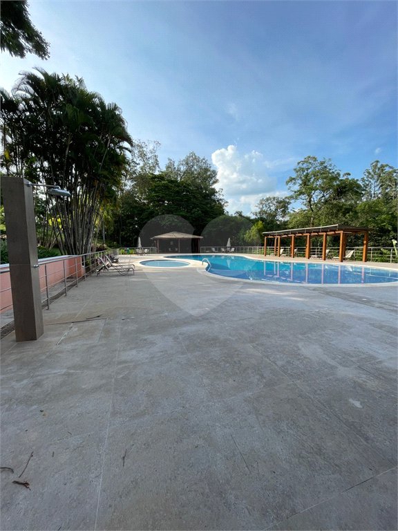 Terreno a venda no condomínio Reserva Santa Isabel Louveira