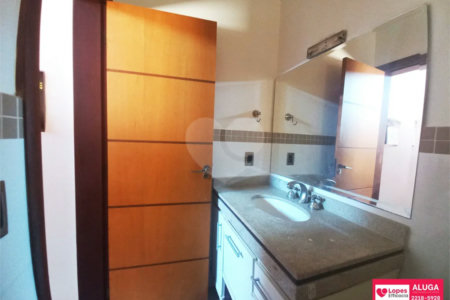 Linda casa com piscina localizada no melhor condomínio de Hortolândia - Green Park.