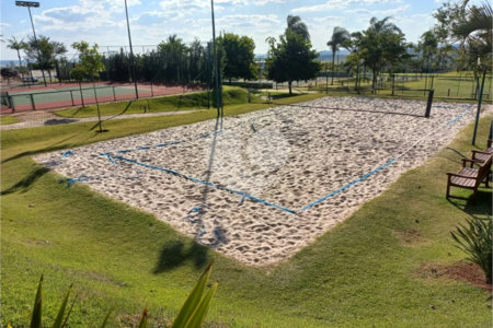 Terreno no condomínio Damha Golf em frente área de lazer com 1.404,40 m²