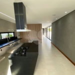 Casa à Venda no Condomínio Damha II