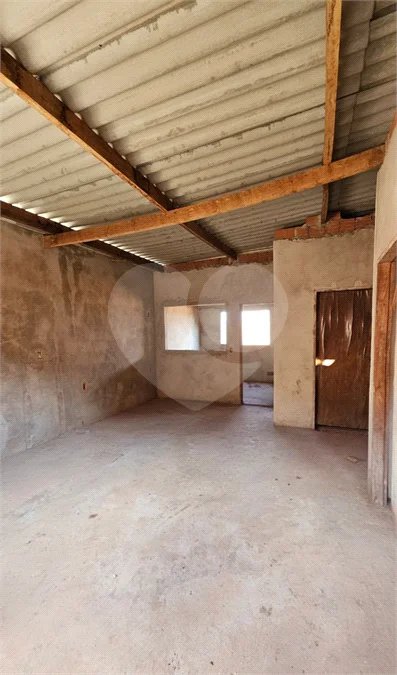 Casa à venda com 3 quartos, sendo 2 suítes, em Jardim Nova Ponta Porã, Ponta Porã - MS