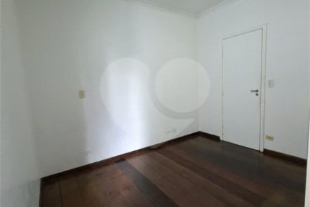 GRANDE OPORTUNIDADE DE COMPRA! APARTAMENTO DE 96m² NO CONDOMÍNIO CÓRSEGA