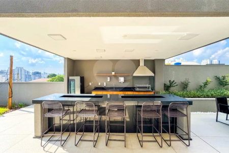 Apartamento com 1 dormitório próximo ao metrô Linha Verde.