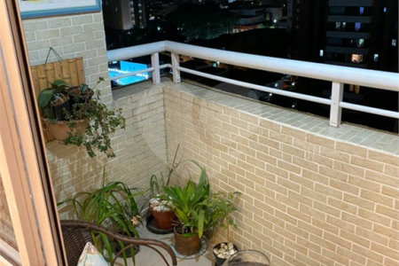 Apartamento à venda no Tatuapé, com 108 m², 3 quartos, 1 suíte, 2 vagas de garagem