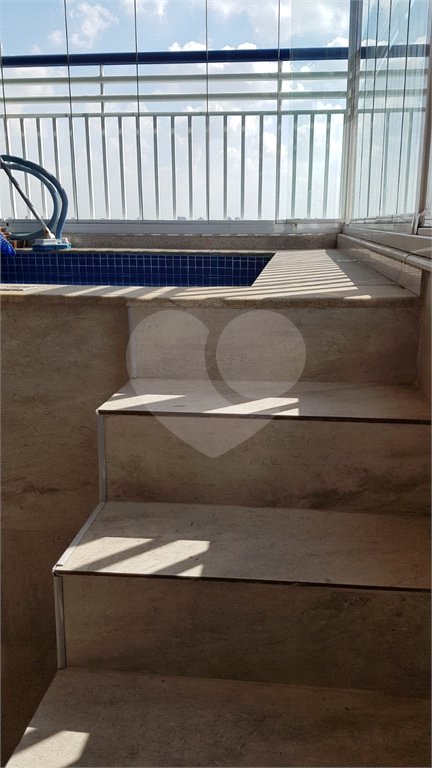 Cobertura Duplex à venda de 03 Quartos 1 suíte e 2 vagas Piscina Aquecida no terraço na Vila Zelina