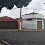 Casa + salão comercial na Vila Vista Alegre