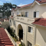 Casa à venda com 3 quartos, sendo 1 suíte, no condomínio Villas de São Francisco, São Paulo - SP