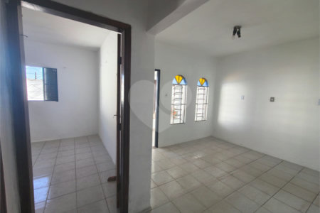 CASA AMPLA COM QUINTAL E GARAGEM PARA 4 CARROS | R$ 244.680,00 | NÃO PERCA ESSA OPORTUNIDADE!