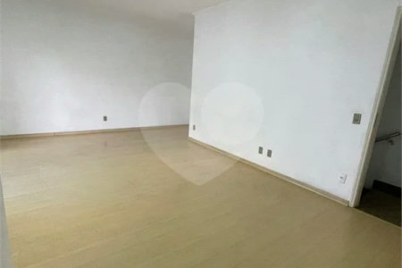 Casa para alugar na Vila Mariana com 1 Quarto e 2 banheiros para Alugar, 102 m² por R$ 3.600/Mês.