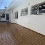 Casa Térrea com 3 dormitórios no Centro de Atibaia
