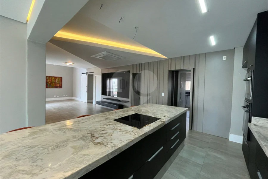 Maravilhoso Apartamento com 3 quartos no Jardim Europa