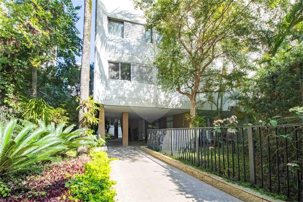 Apartamento à Venda – 138m² no Campo Belo – SP