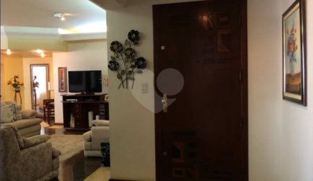 Apartamento à venda com 4 suítes no Centro, São Carlos, SP