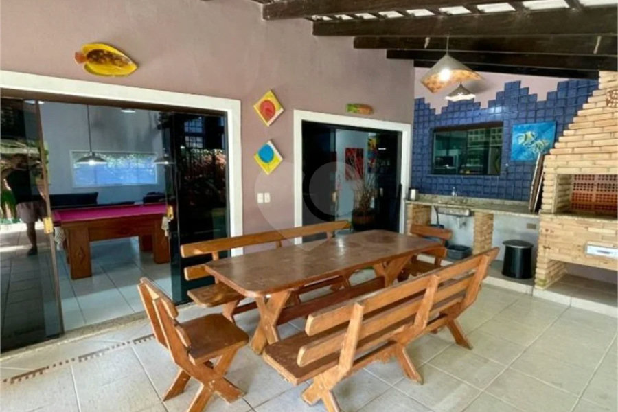 Casa à venda com 4 quartos, sendo 2 suítes, em Riviera de São Lourenço, Bertioga, SP