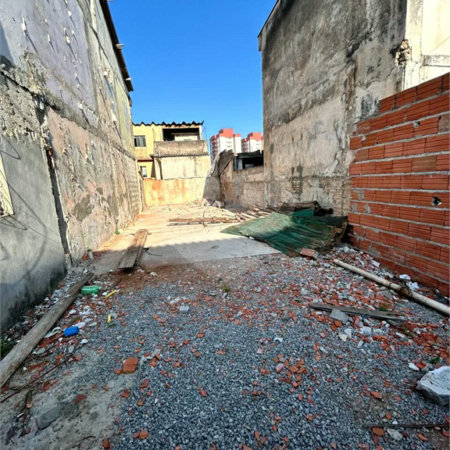 Terreno com 91m² , à venda na Vila Regente Feijó.