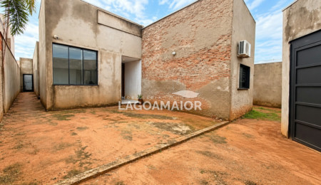 Casa à venda com 3 quartos, sendo 2 suítes,  em Alto da Boa Vista, Três Lagoas, MS