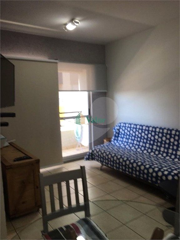 Apartamento no Edifício Villagio Di Napoli .