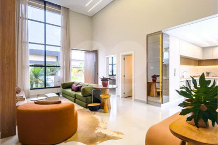 Casa Térrea – Condomínio Maria Cândida - 300 m² de terreno - 212 m² de área construída - 4 vagas de garagem, sendo 2 cobertas - Sala de jantar e estar integradas, com pé-direito duplo e cortina - 3 suítes com ar-condicionado, sendo 1 master com closet – planejado – Roupeiro – Escritório - Cozinha
