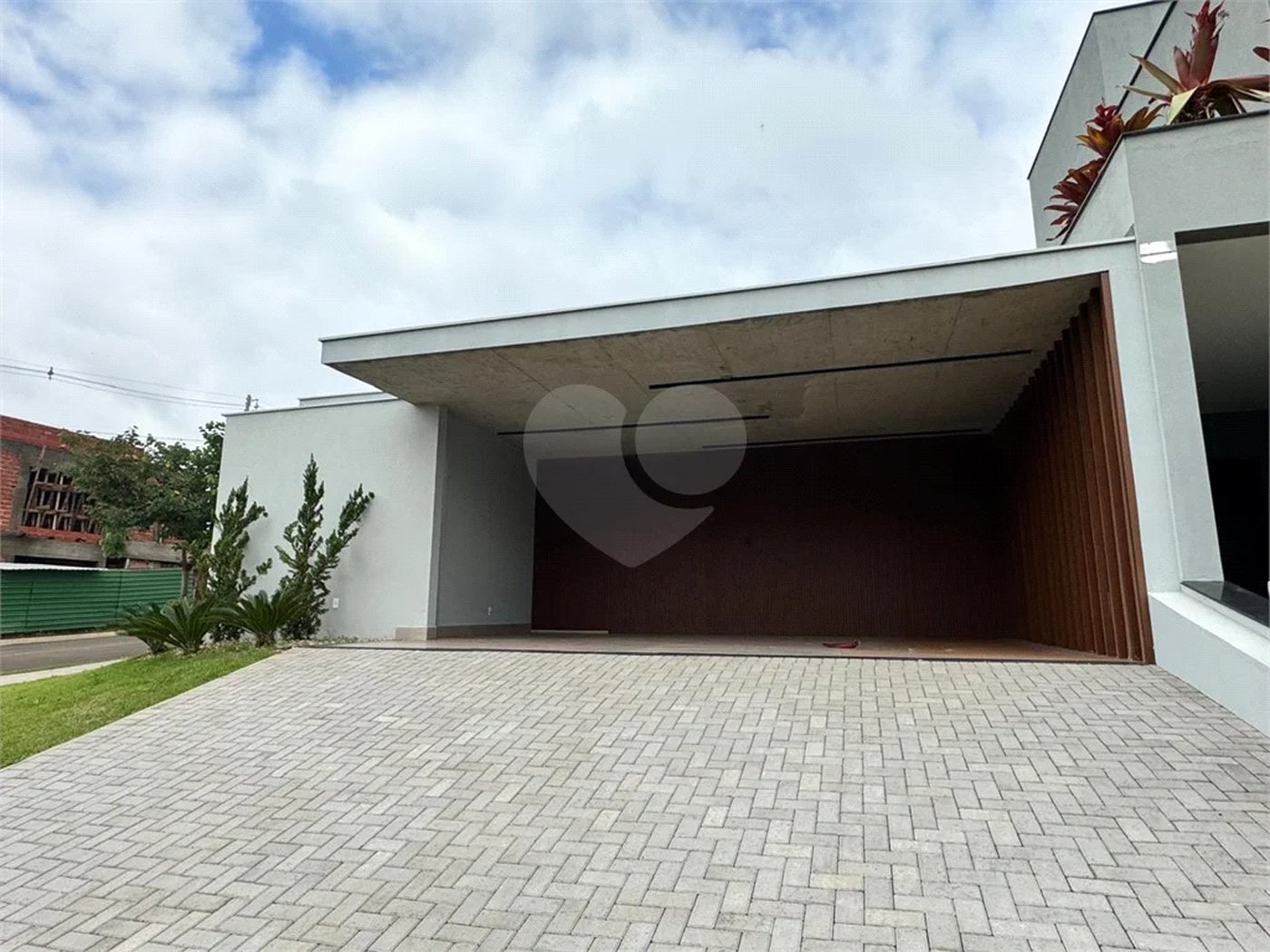 Casa recém construída com 3 suítes, no Damha 2 de Piracicaba.