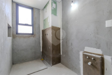 Apartamento à venda com 3 suítes em Campo Belo, São Paulo, SP