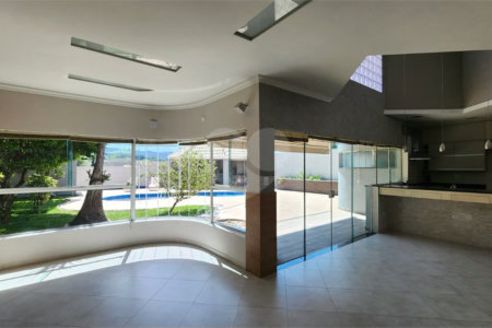 Casa à Venda no Condomínio Villaggio Capriccio – Louveira/SP | Piscina Aquecida e Área de Lazer Completa