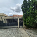 Casa a venda com piscina