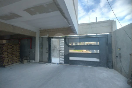 Apartamento 2 dormitórios (1 suíte) com vaga garagem, excelente localização, programa MCMV