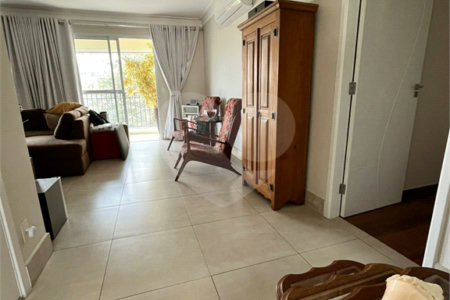 Apartamento à venda com 4 quartos, sendo 3 suítes, em Cambuci, São Paulo, SP