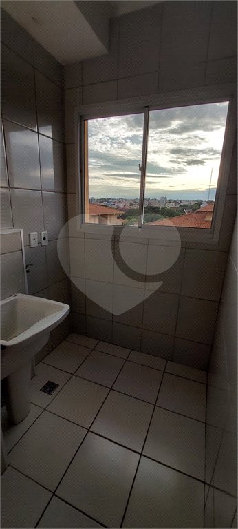 Apartamento 1 dormitório no Condomínio Parque das Violetas